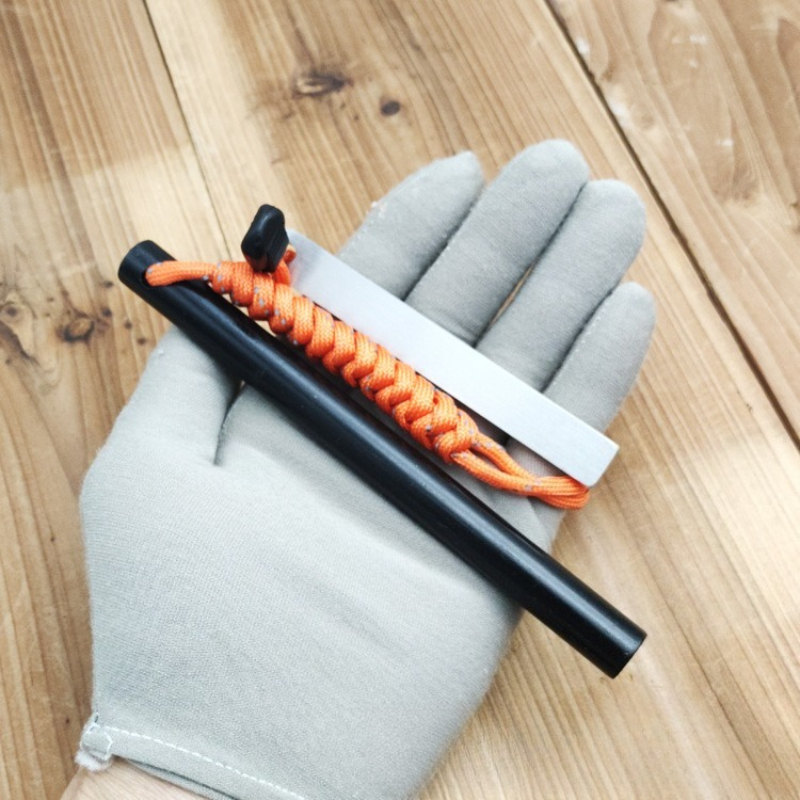 Magnesium Fire Starter - Allume-feu Explorer en ferro magnésium, grattoir