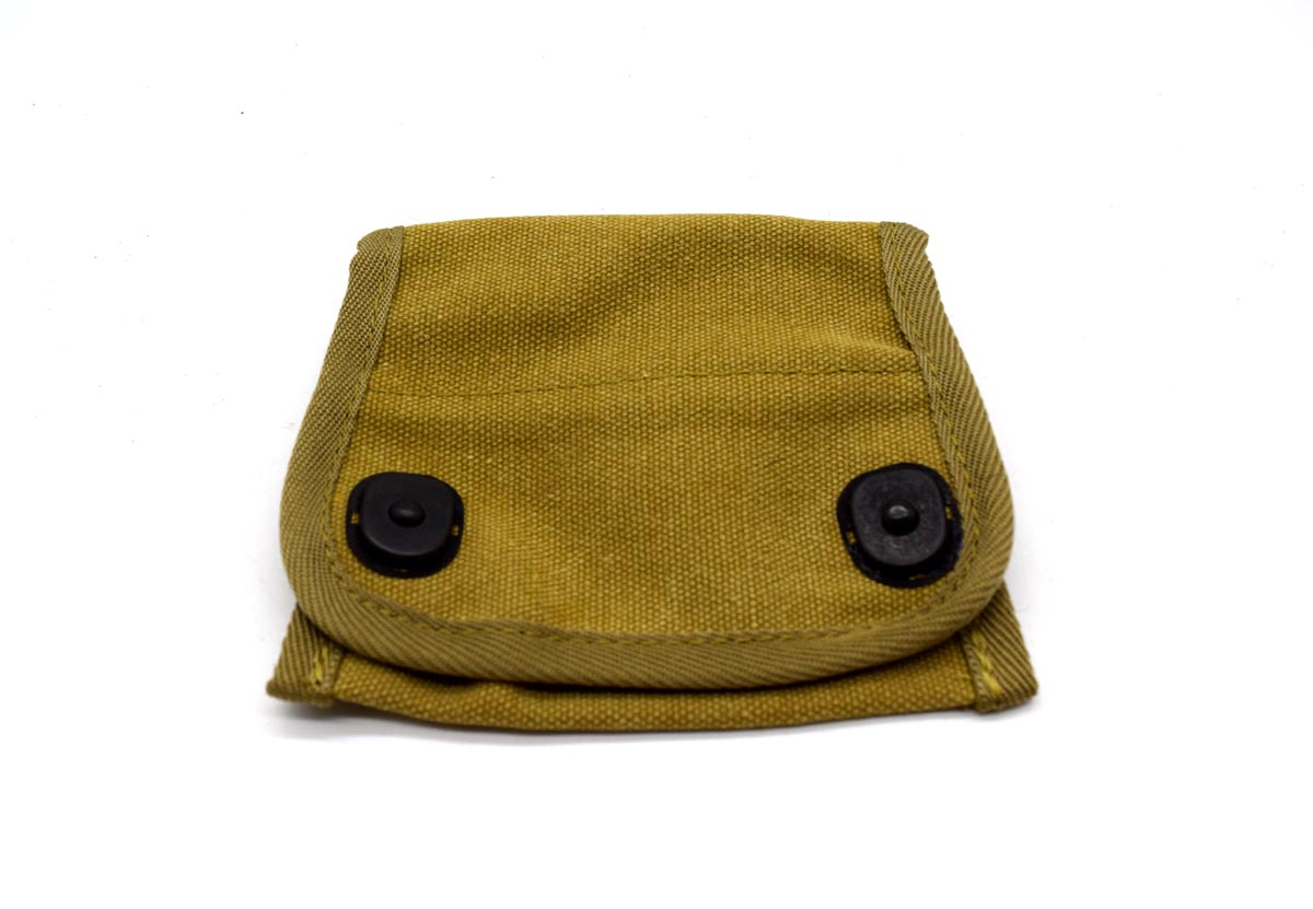 Compass Lensatic - Reproduction de la pochette de boussole