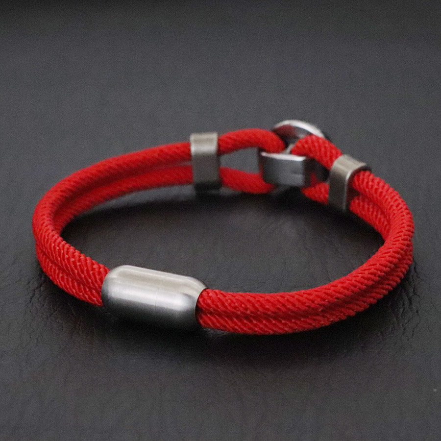 Bracelet boussole nautique de  - Compass Lensatic avis et prix